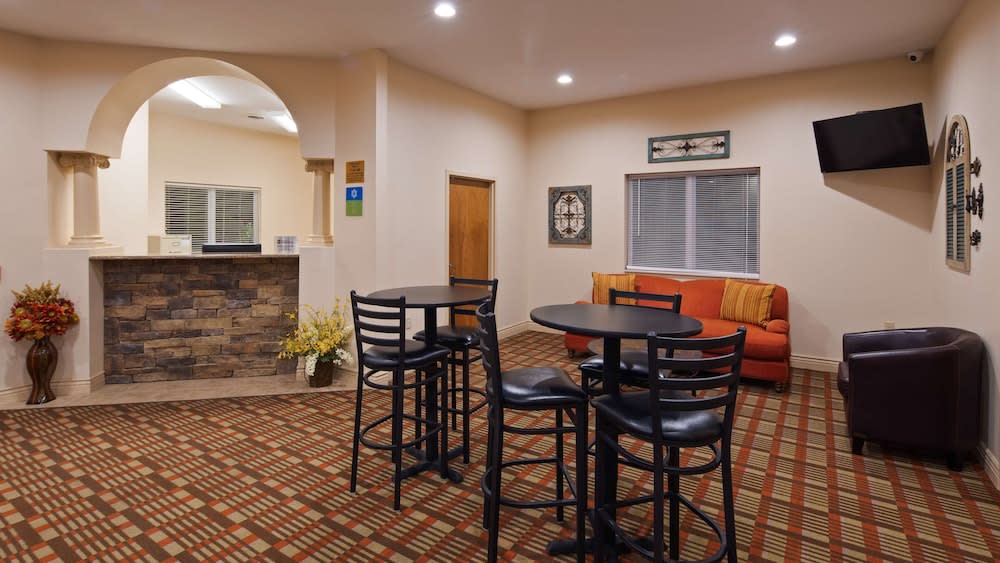 SureStay Hotel by Best Western Whittington Rend Lake 2
