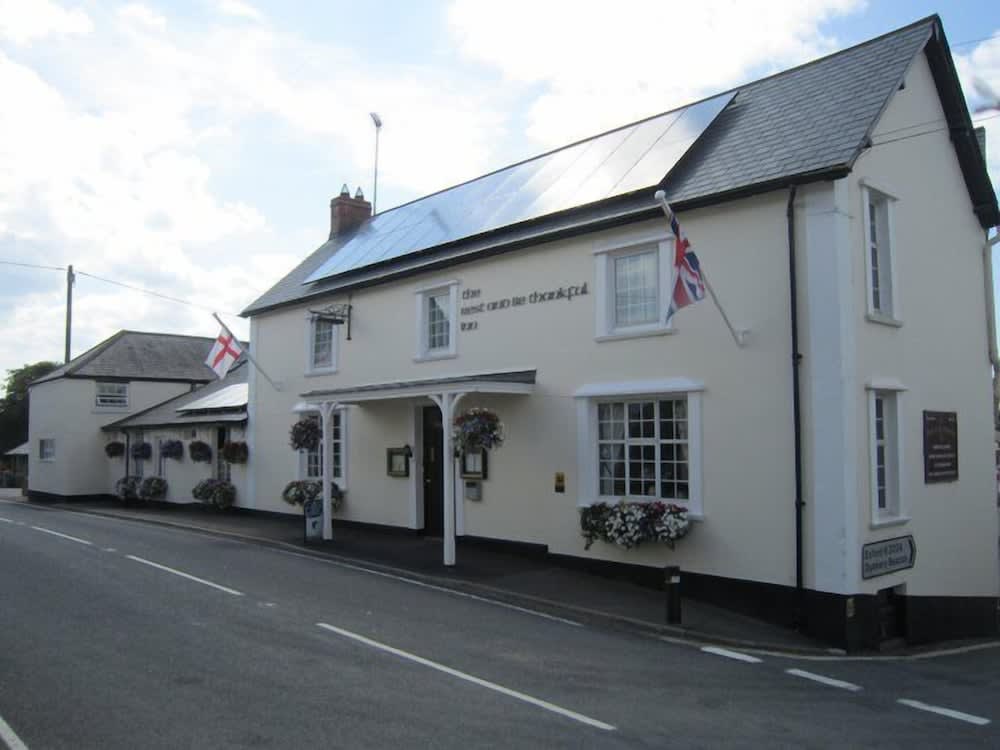 The Rest and Be Thankful Inn 1