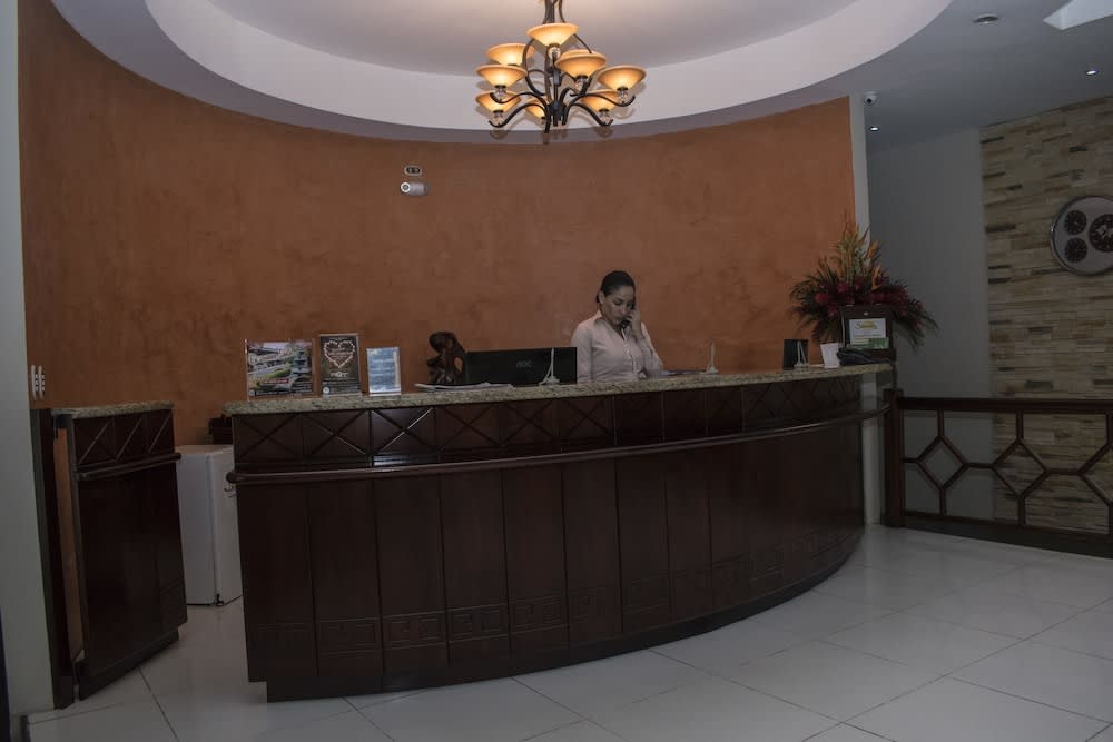 Hotel Suerre 2