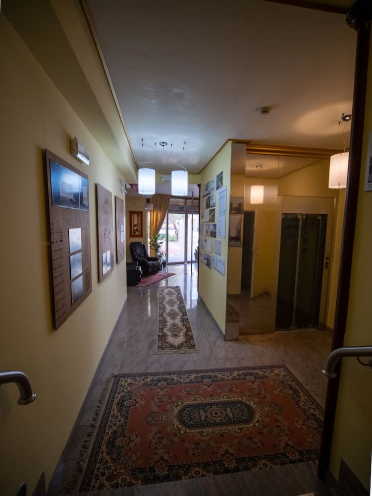 EGO' Residence Ferrara & City Center Apartment 2