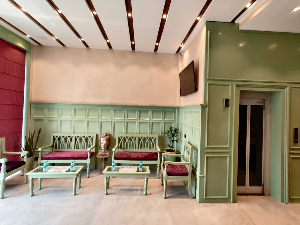 Hotel Dua Grand A unit of Ajooni Hospitality- 5 Min Walk From Golden Temple 2