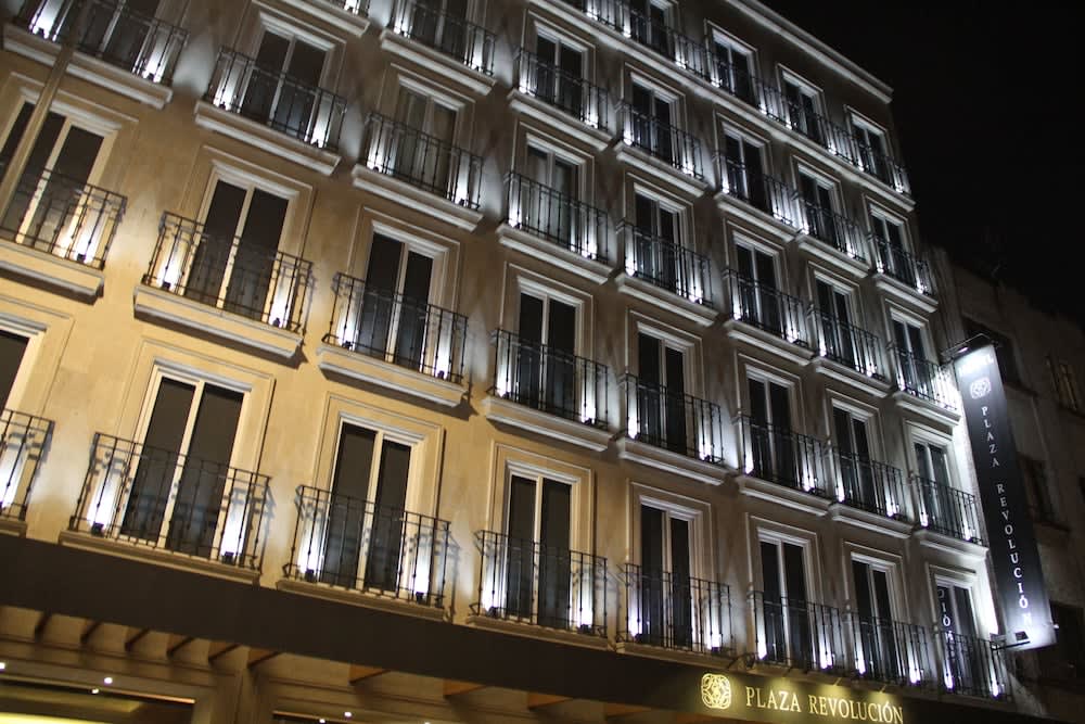 Hotel Plaza Revolución 1