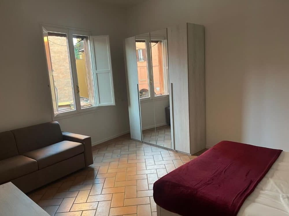 45 - Tourist House Bologna Oberdan - Self check-in 3