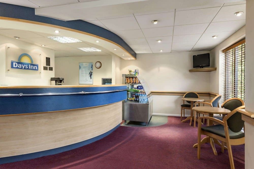 Days Inn by Wyndham Michaelwood M5 2