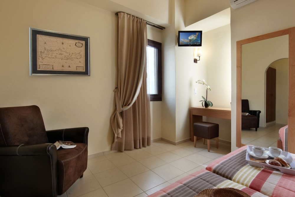 Dimitra Hotel & Apartments by Omilos Hotels 5