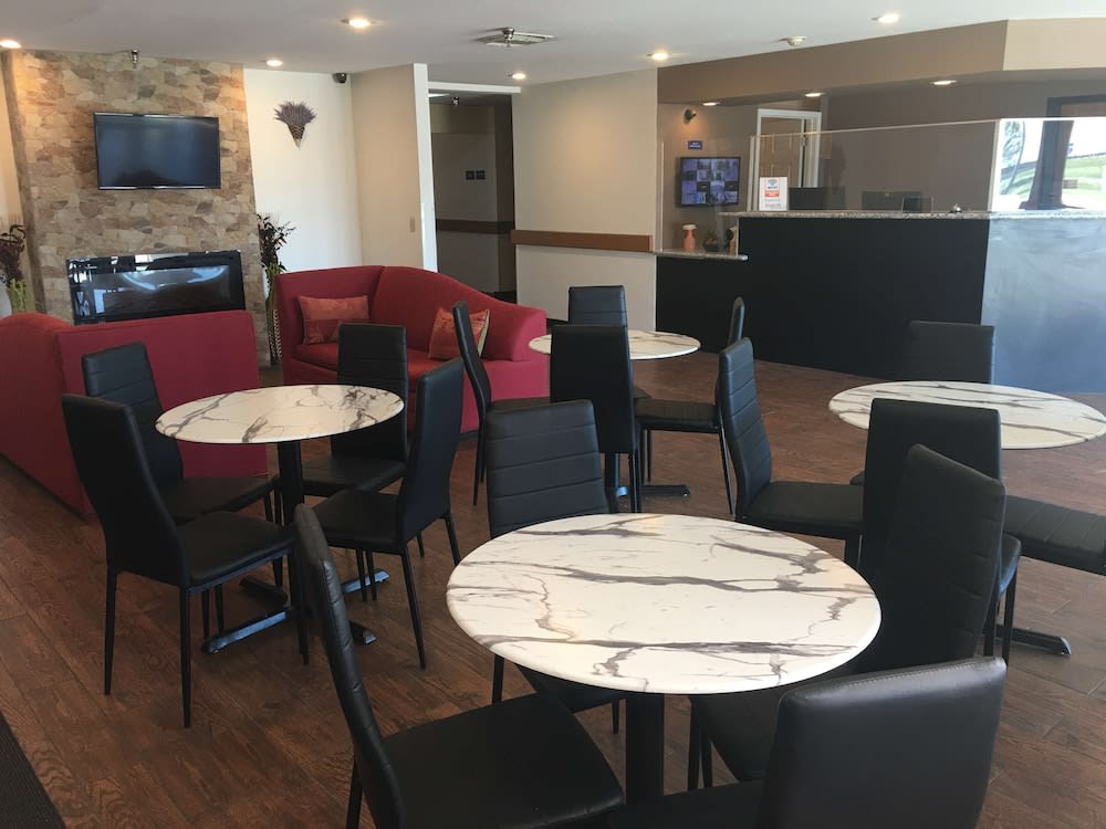 SureStay Hotel by Best Western Weimar 2