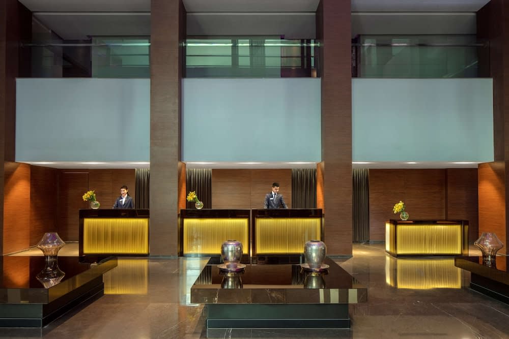 Radisson Blu Atria Bengaluru 4