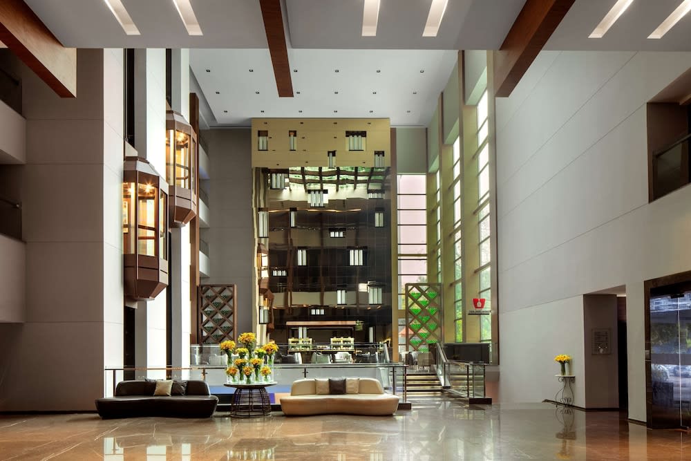 Radisson Blu Atria Bengaluru 3