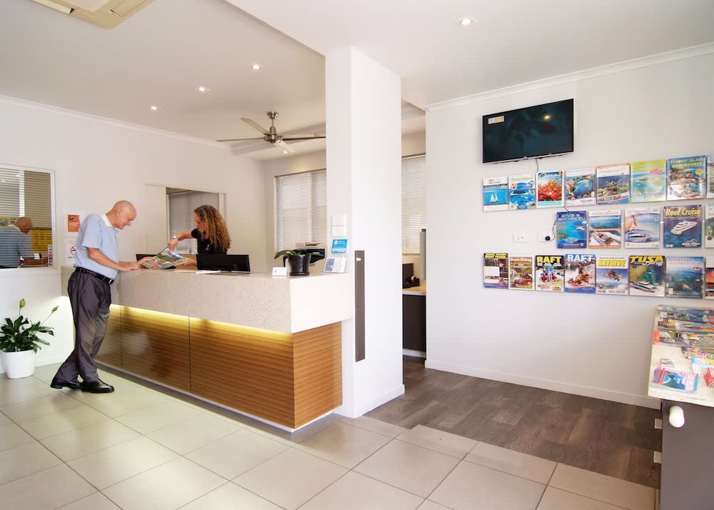 Comfort Inn Cairns City 2
