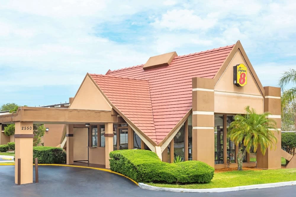 Super 8 by Wyndham St. Augustine 1