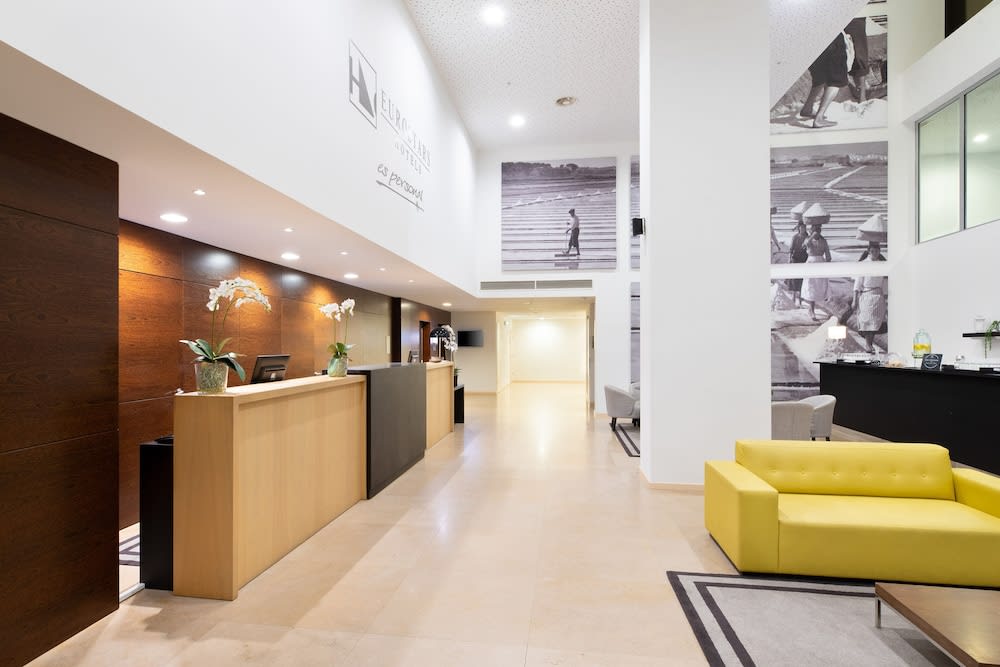 Eurostars Oasis Plaza 5