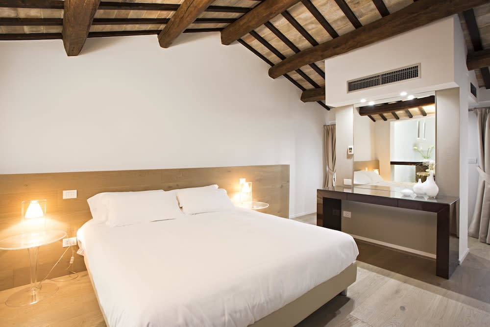 Borgoleoni 18 - Room and Breakfast 3