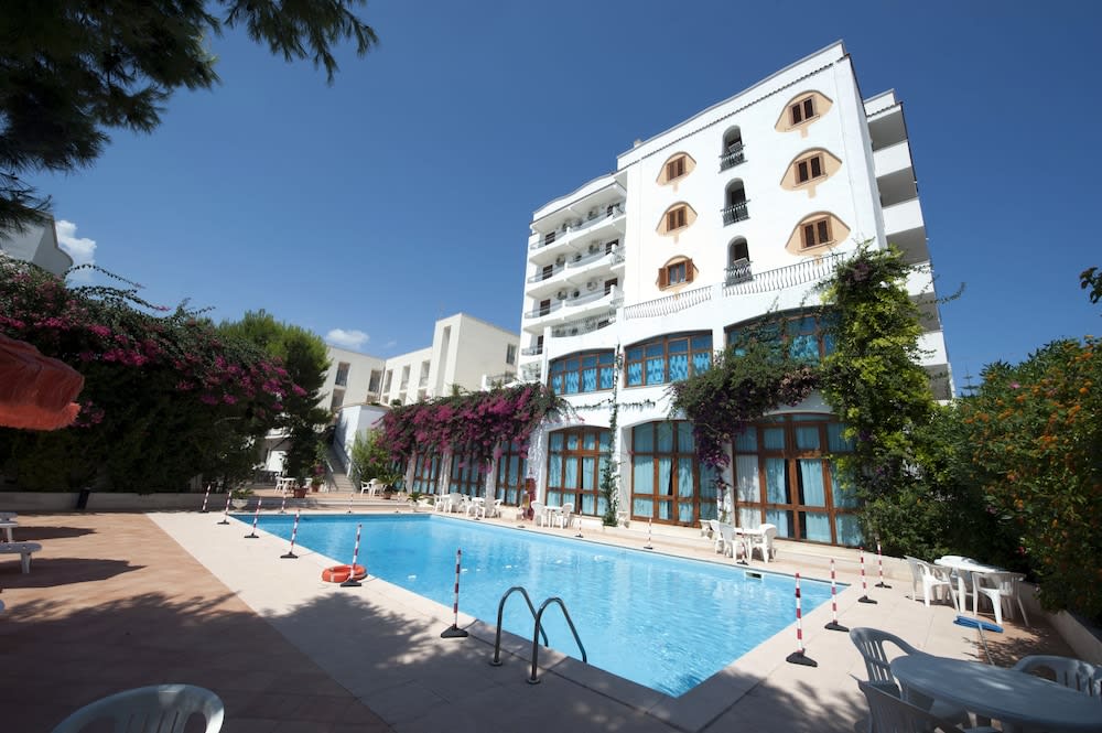 Hotel Degli Aranci 1