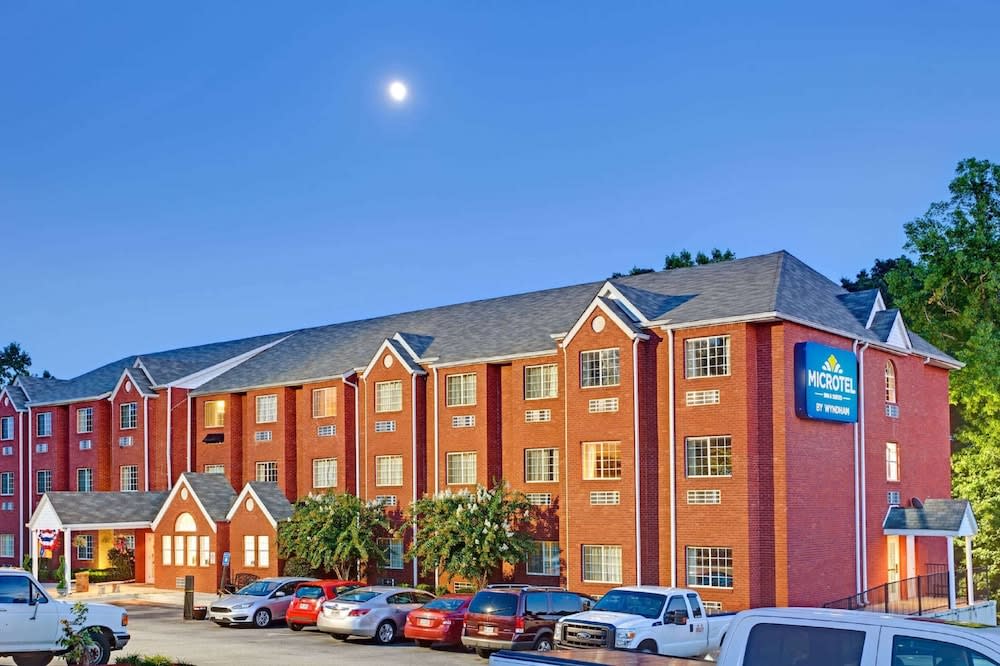 Microtel Inn & Suites by Wyndham Stockbridge/Atlanta I-75 1