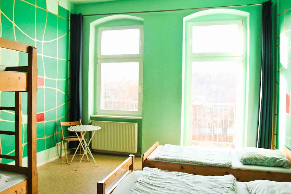 Sunflower Hostel Berlin 4