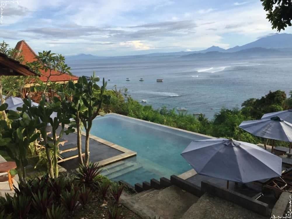 Lembongan Cliff Villas 1