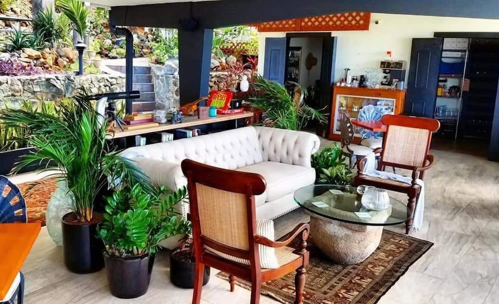 Island View Guesthouse 2
