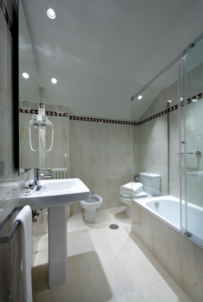 Exe Casa de Los Linajes 5