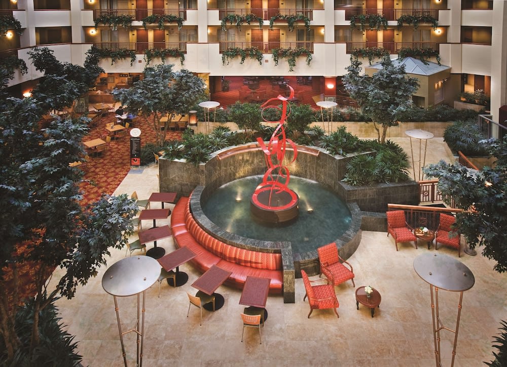Embassy Suites Northwest Arkansas - Hotel, Spa & Convention 5