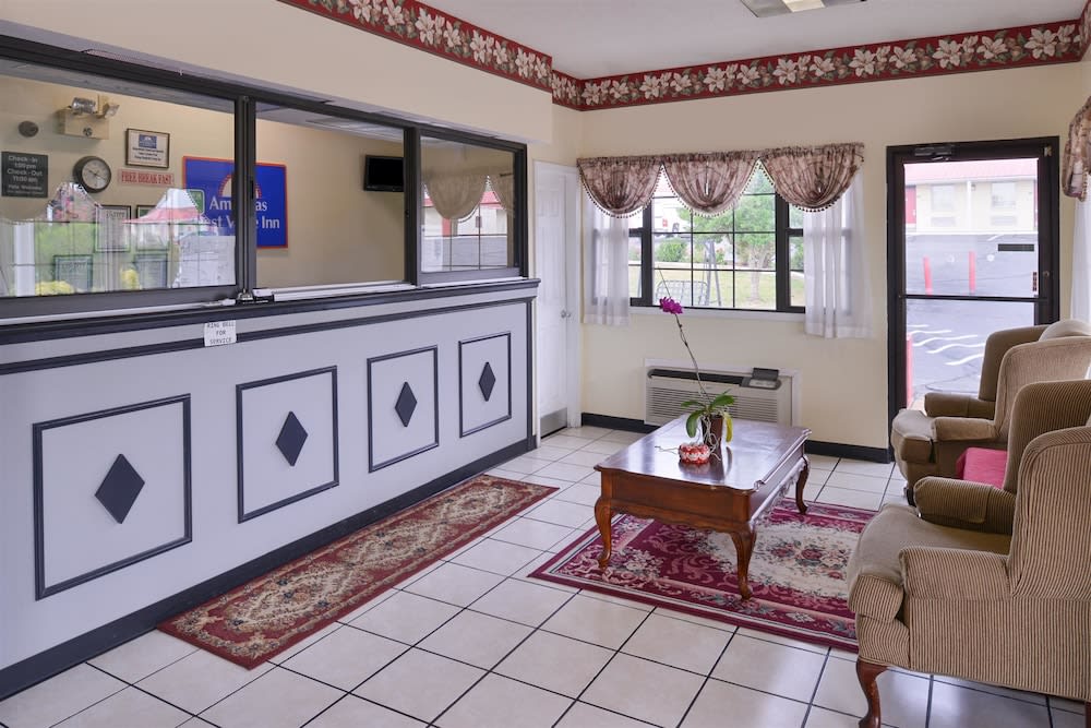 Americas Best Value Inn Wildersville 2