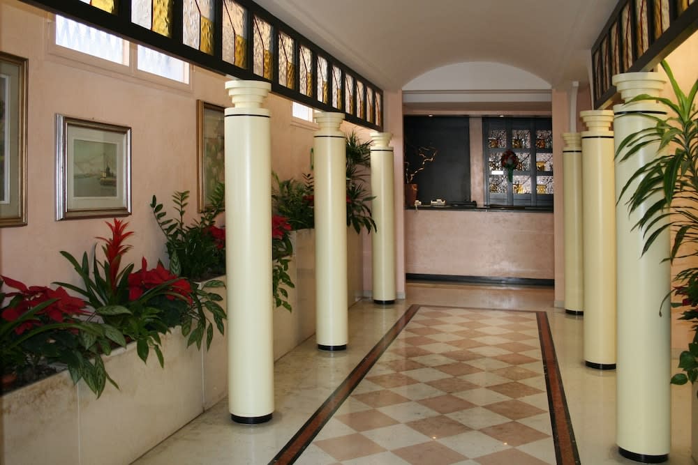 Hotel Garibaldi 2