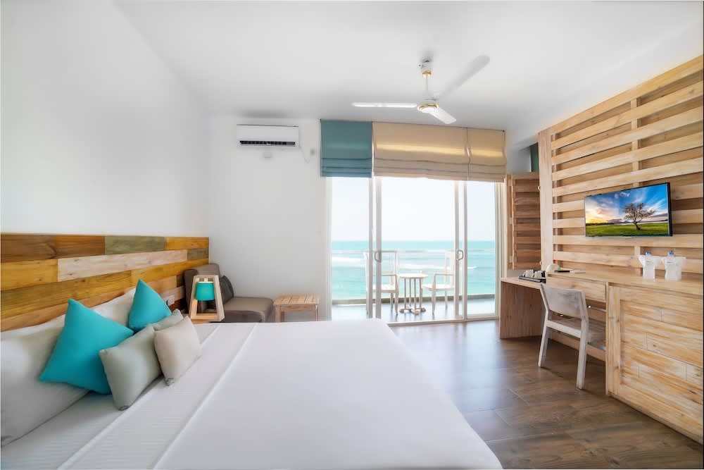 Hikkaduwa Beach Hotel - Special Summer Rates 1 May - 31 Oct 2026! 1