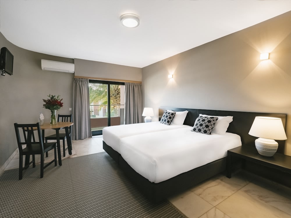 Topazio Vibe Beach Hotel & Apartments - Adults Friendly 4