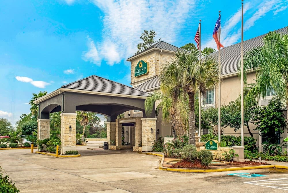 La Quinta Inn & Suite Kingwood Houston IAH Airport 53200 1