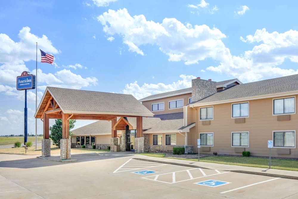 AmericInn by Wyndham Sayre 1