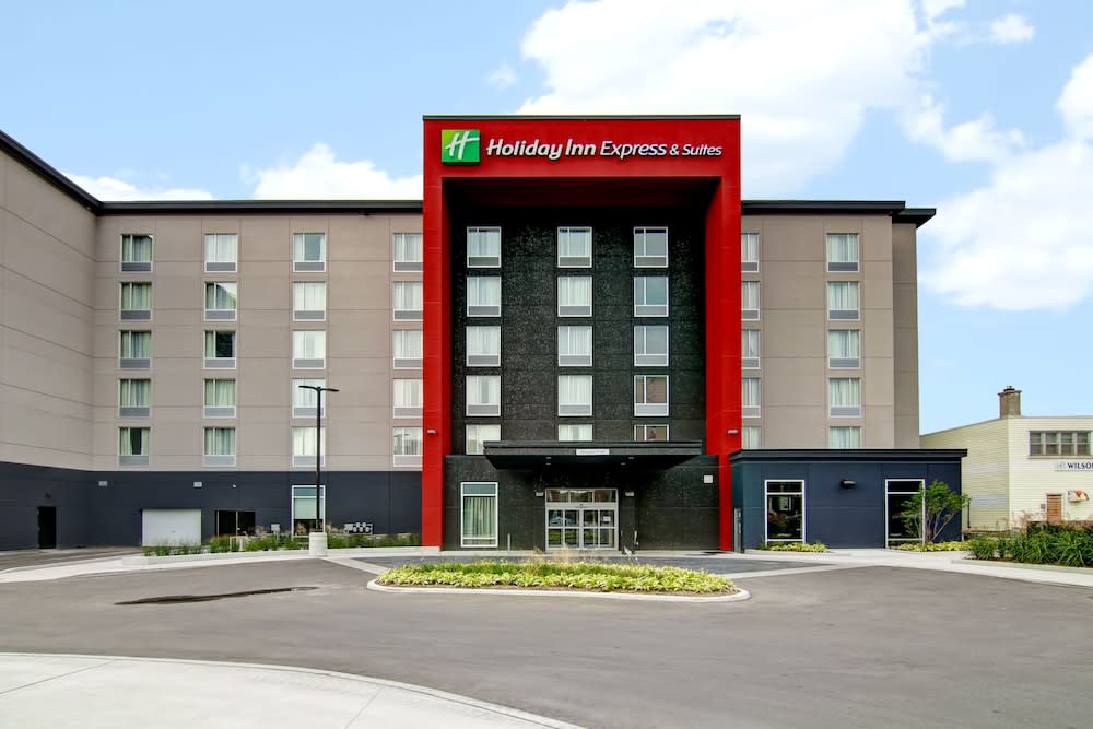 Holiday Inn Express & Suites OSHAWA DOWNTOWN - TORONTO AREA by IHG 1