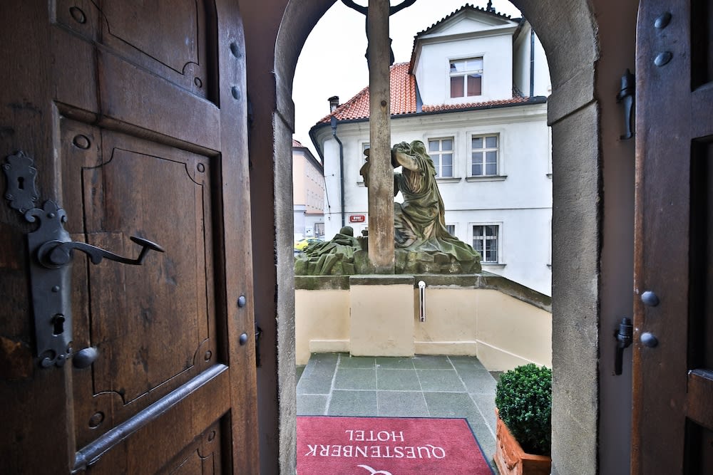 Hotel Questenberg 2
