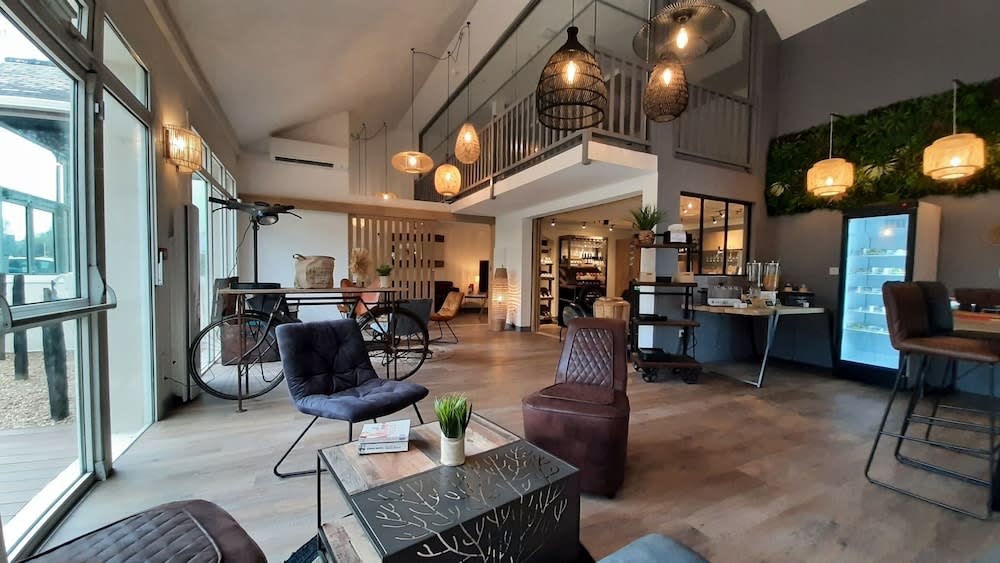 The Originals City, Angers Sud, Le Village 49 2