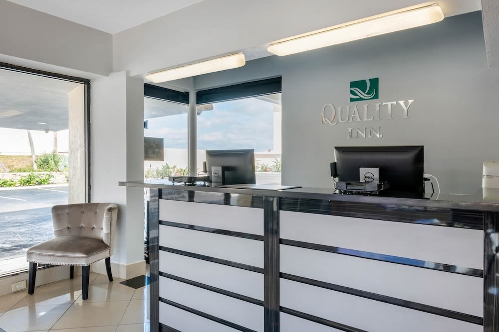 Quality Inn Daytona Beach Oceanfront 2