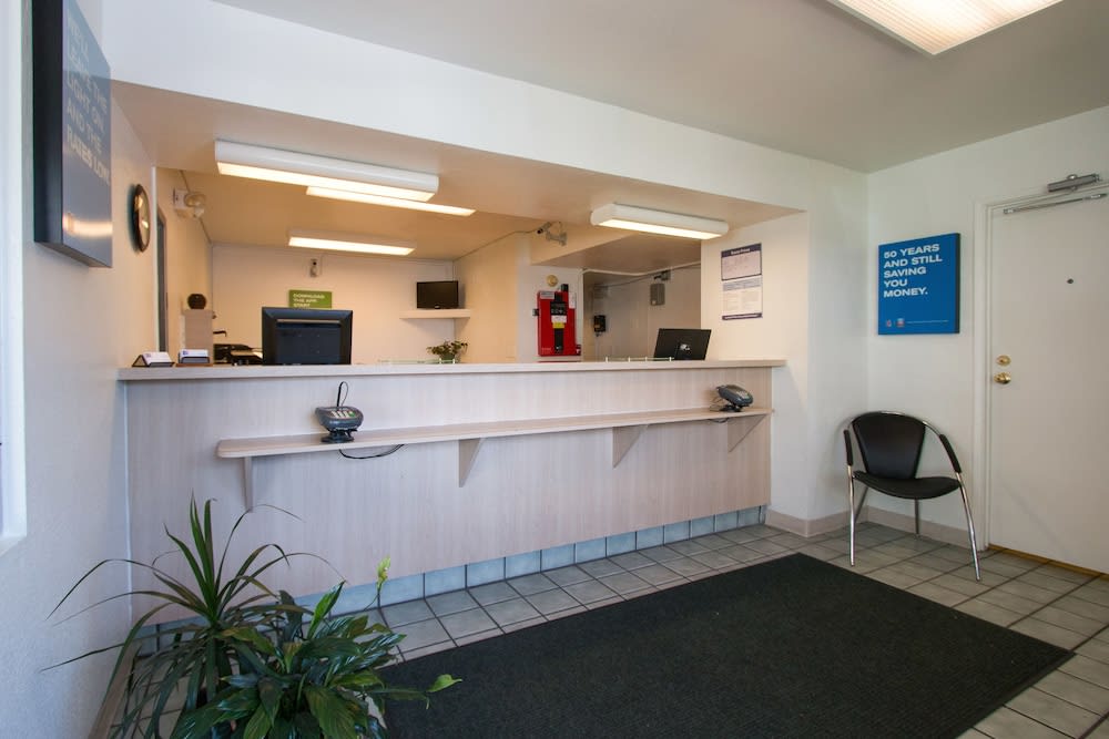 Rodeway Inn Kissimmee Maingate West - Free Theme Park Shuttle 2