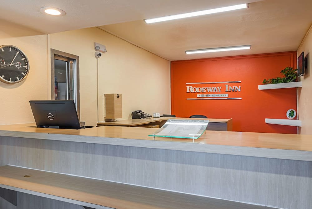 Rodeway Inn Kissimmee Maingate West - Free Theme Park Shuttle 5