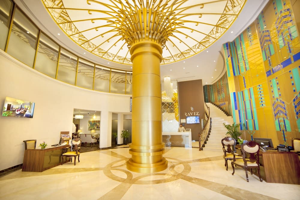 Raviz Center Point Hotel 1