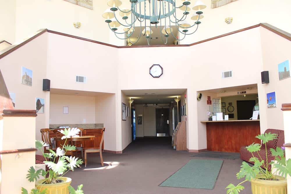 Ocean Gateway Inn 2