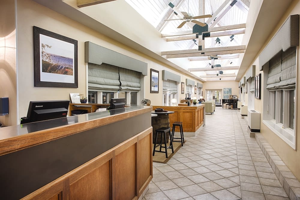 Club Wyndham Inn on Long Wharf 1