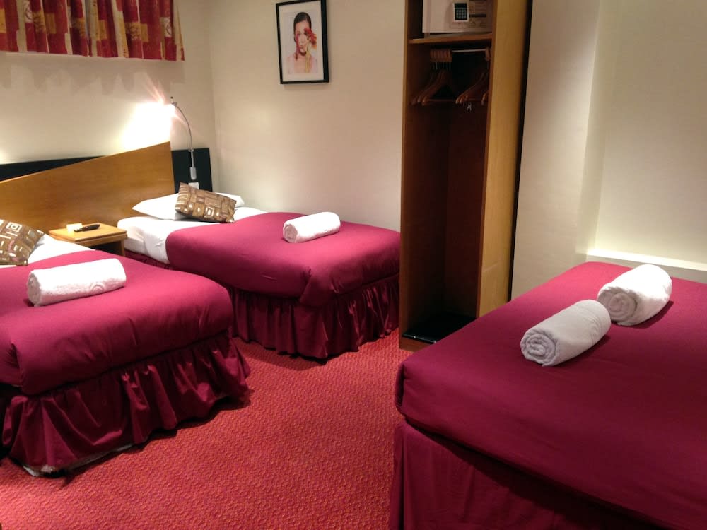 Best Western Buckingham Palace Rd 5