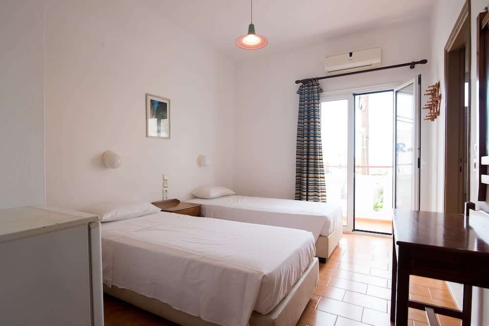 Ibiscus Hotel Malia 4