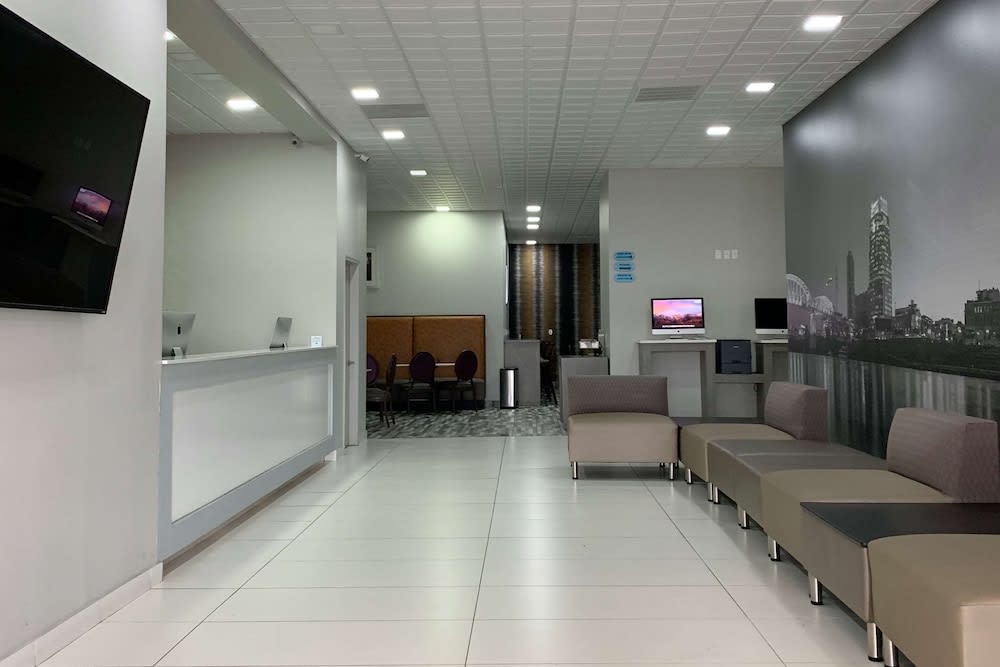 Knights Inn Nashville 3