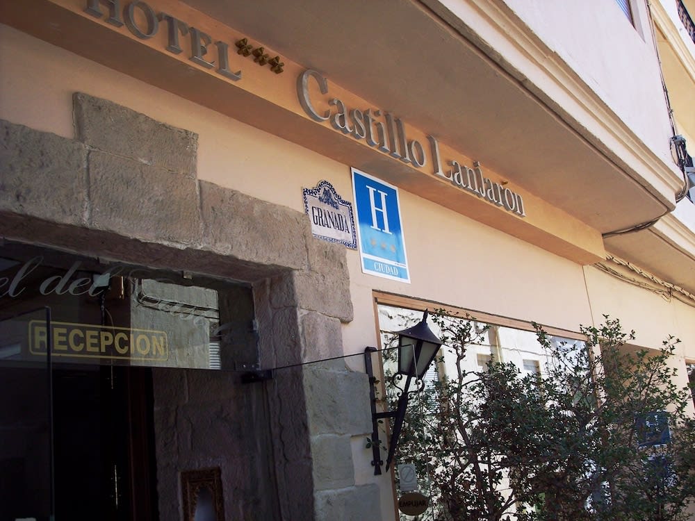 Castillo Lanjaron 1
