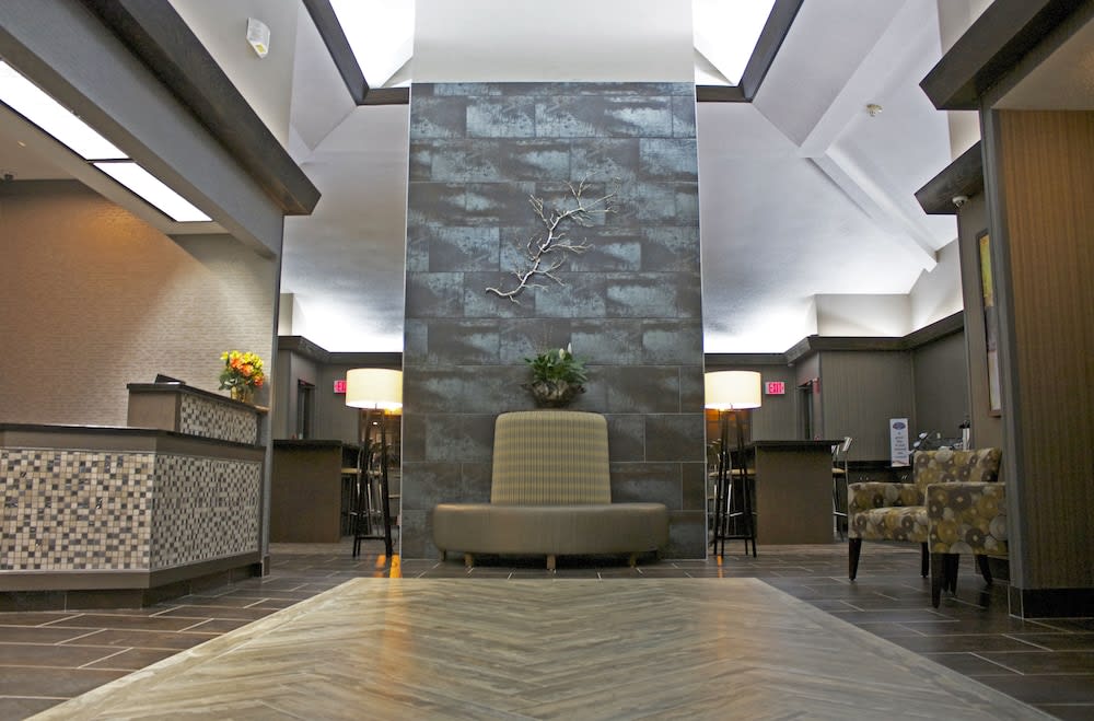 Super 8 by Wyndham Copley Akron 1