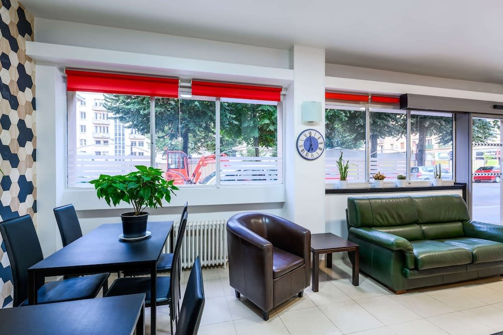 Comfort Hotel Rouen Alba 5