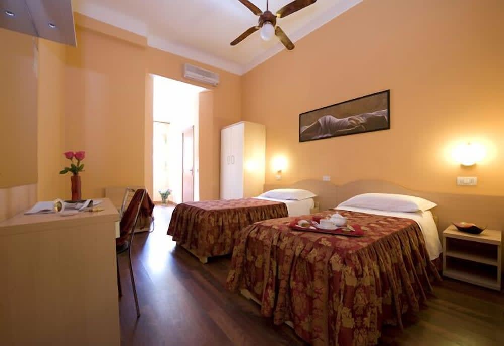 Hotel Sabatino Milan 4