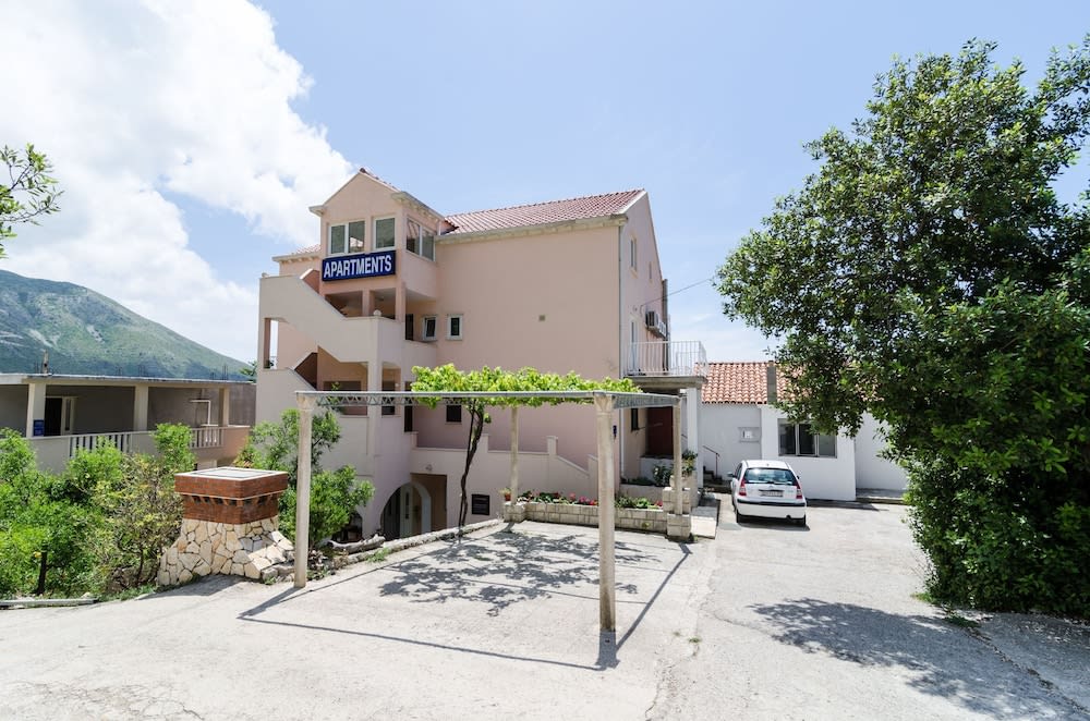 Apartments Sandito 2