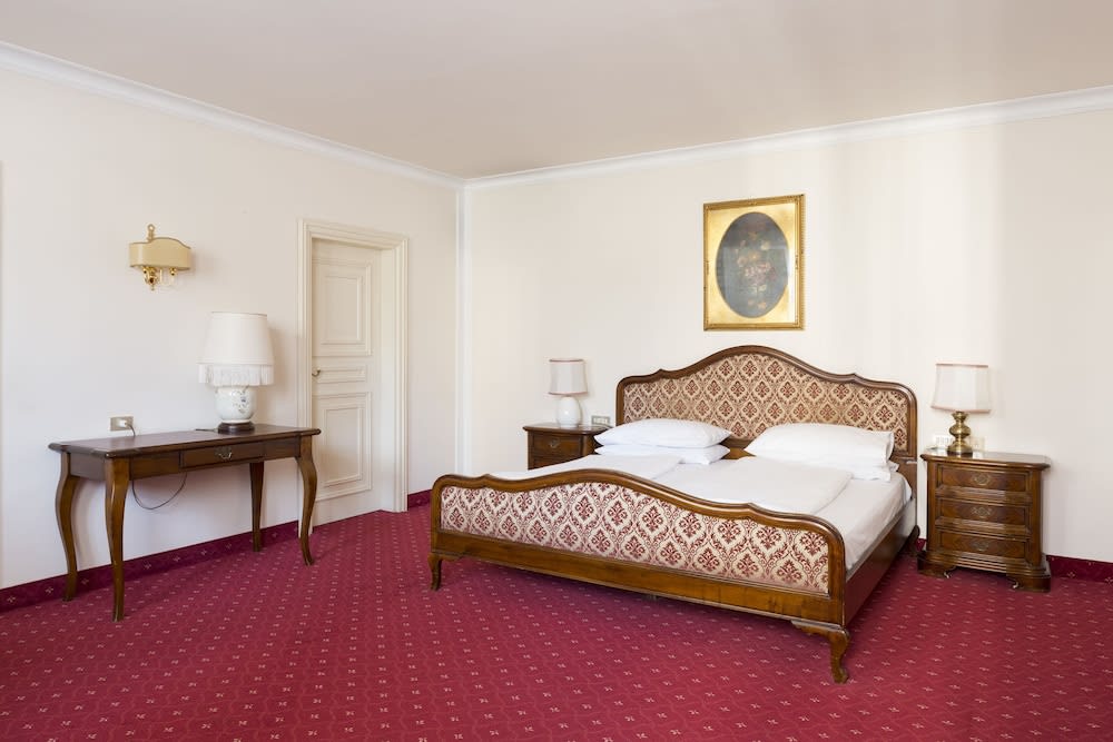 Hotel Castel Rundegg (Adults Only) 2