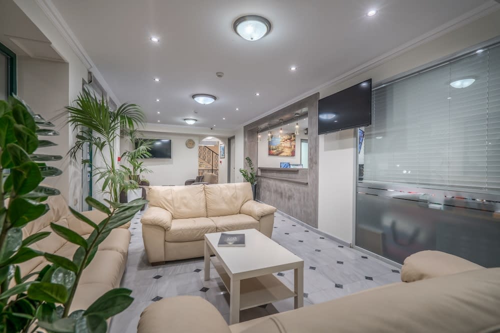 Denise Beach Hotel 2