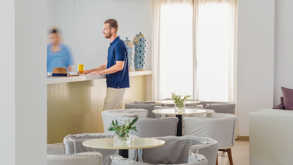 Louis St. Elias Resort & Waterpark 3