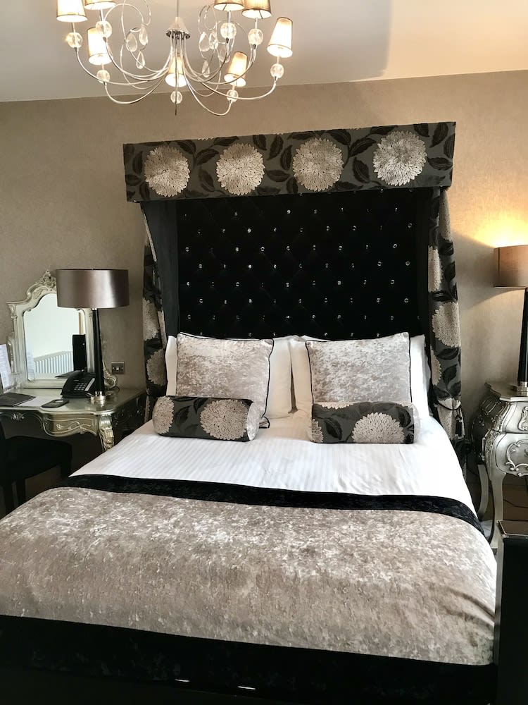 Ennios Boutique Hotel 3